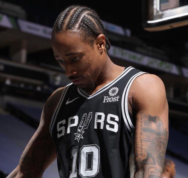 1610267270112070147.jpg ErV1R9XUcAQU_jC.jpg